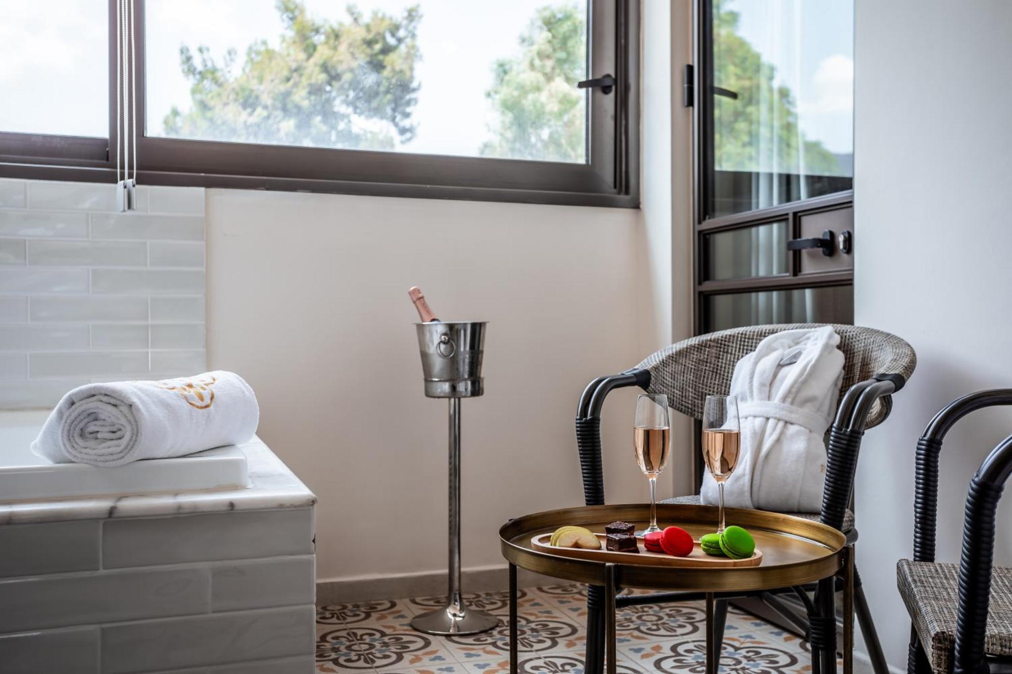 Edmond Luxury Hotel & Spa Rosh Pinna Exteriör bild